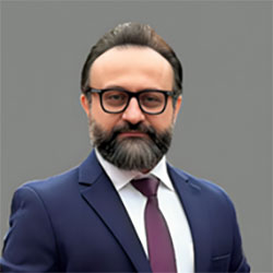 Peyman Ezzati