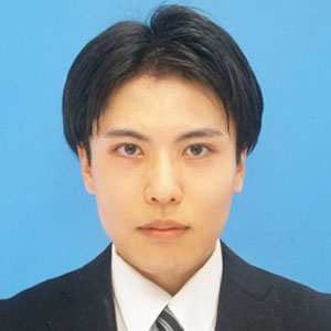 Tomoya Suzuki